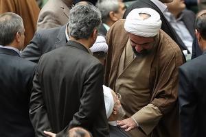 حرف هایی که روحانی از شنیدن آنها فرار کرد